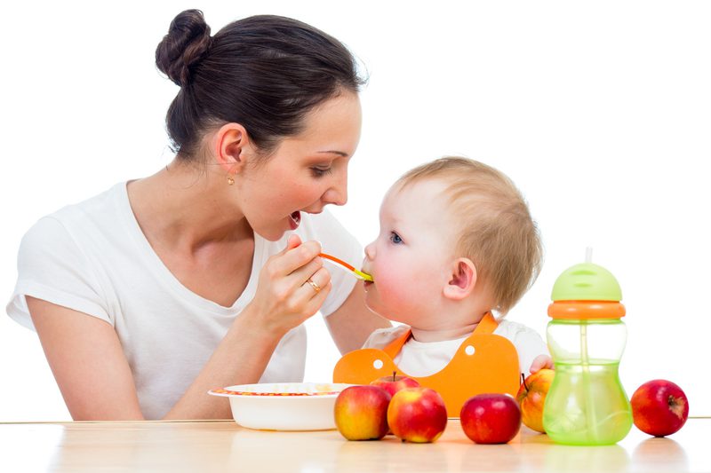 2013 12 Mum feeding toddler